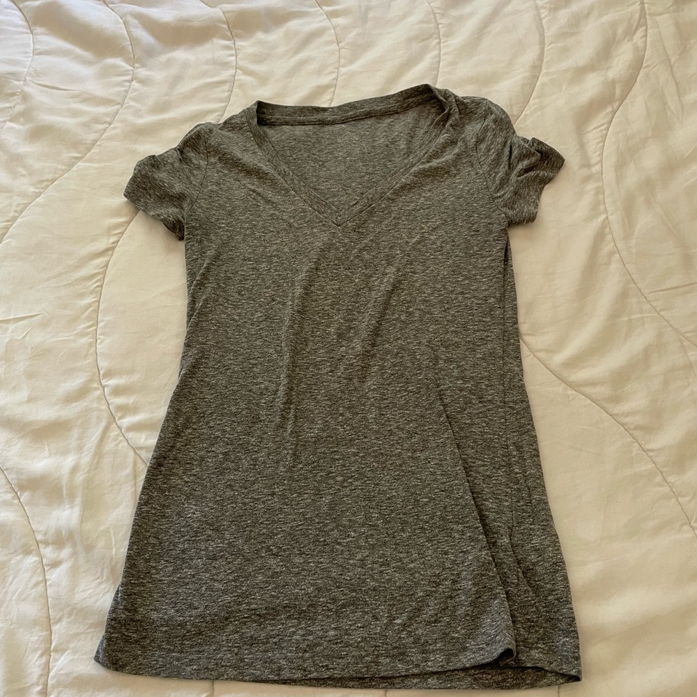 Grey V-Neck - Picture 2 of 2